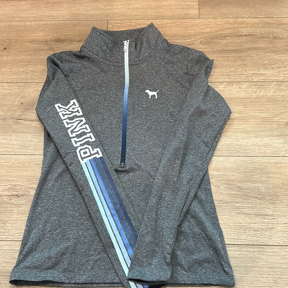 PINK Victoria’s Secret ULTIMATE 1/2 Zip